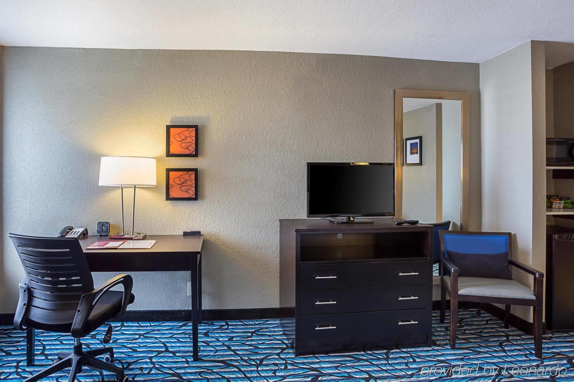 Comfort Suites University Baton Rouge Eksteriør bilde